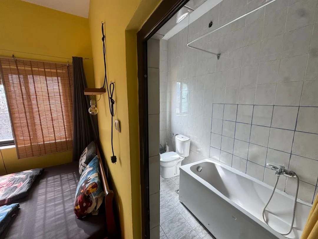 Roof Top Hostel Tirana (Hostel Albania) 3