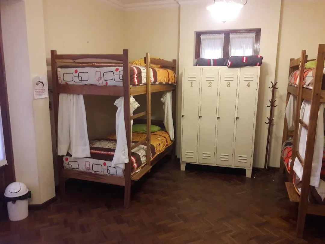 Villa Oropeza Guest House 4