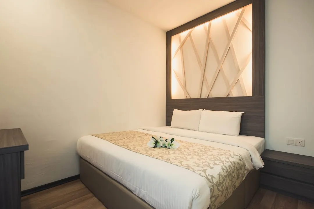 Hotel CIQ, Wong Ah Fook 3