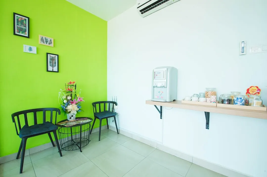 Hotel CIQ, Wong Ah Fook 5